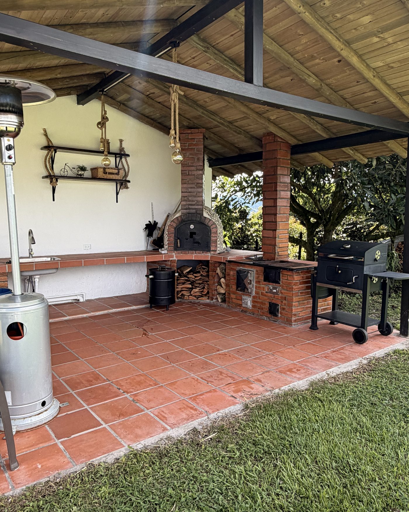Zona BBQ en Valle Sereno